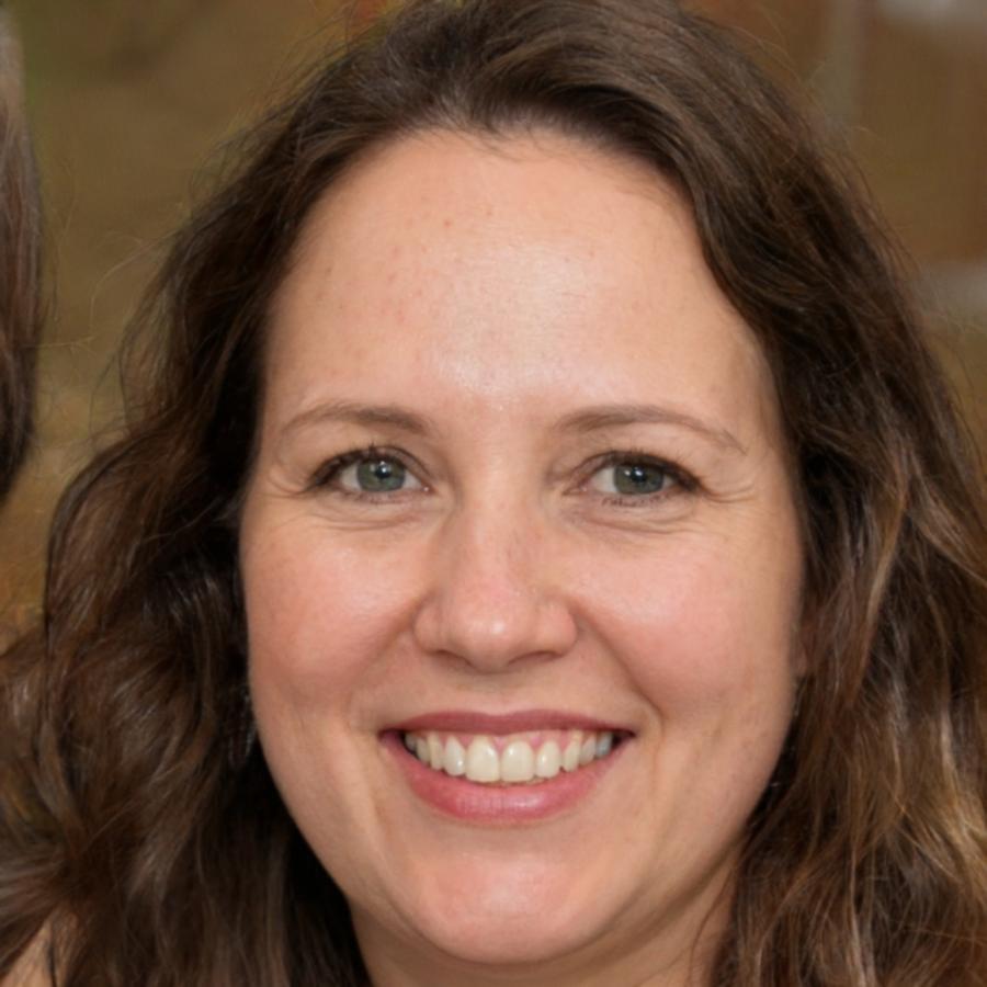Dr. Sarah Müller, Leiterin Finanzanalyse